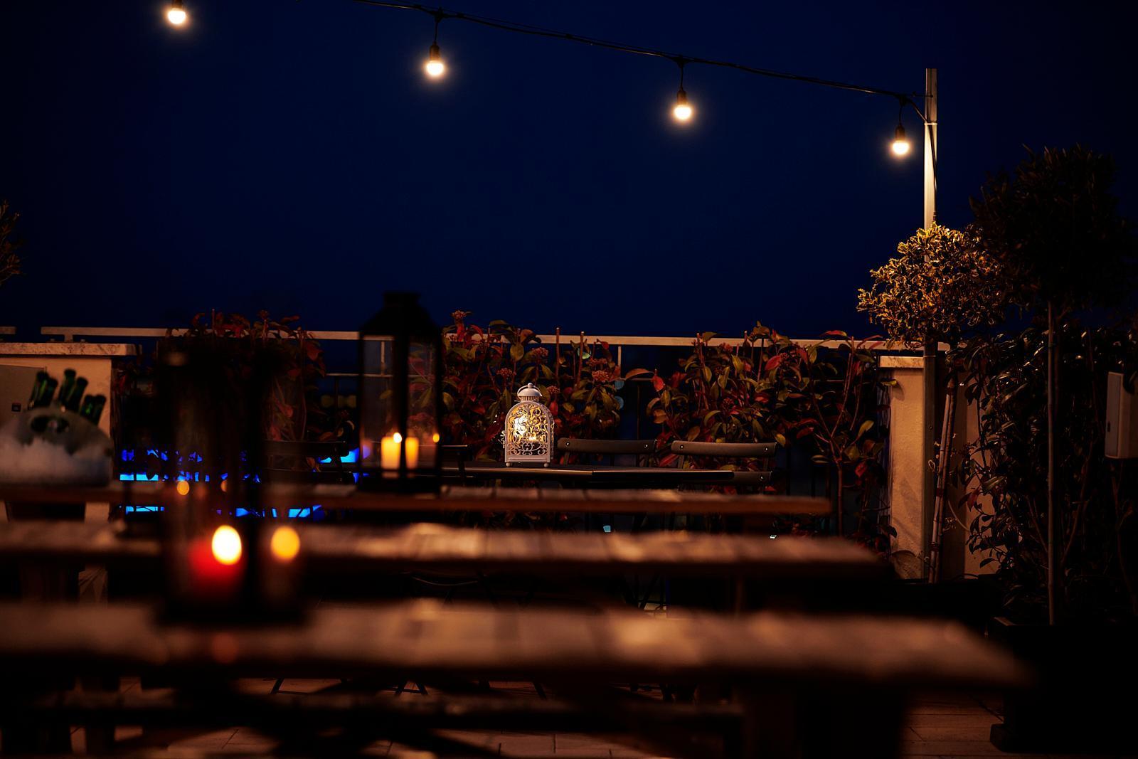 Generator Hostal *